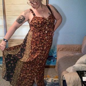 Patterned button-down tie-back dress